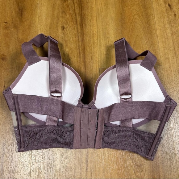 Victoria's Secret Women’s Mauve Satin Bra with Lace Size 34C - Picture 2 of 7